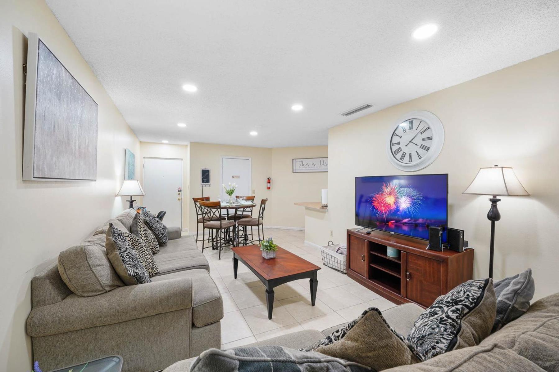 3608 Orlando Vacational 1St Floor Apartment Exterior photo